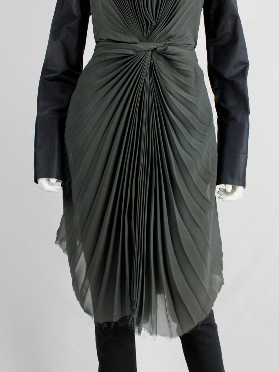 af Vandevorst forest green pleated bustier with layered pleated skirt fall 2011 (11)