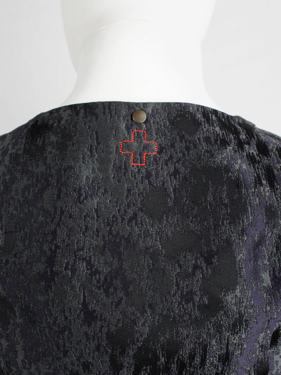 af Vandevorst purple brocade top and trousers with bronze studs runway spring 2014 (10)