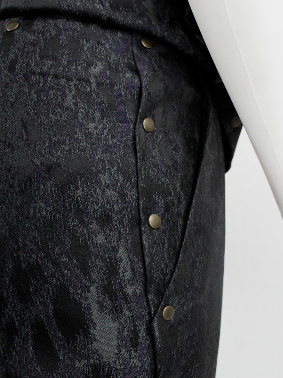 af Vandevorst purple brocade top and trousers with bronze studs runway spring 2014 (14)