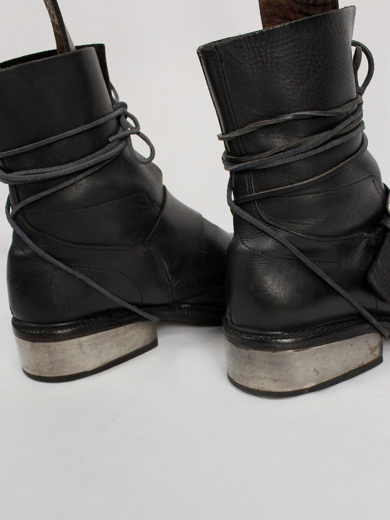 Dirk Bikkembergs black tall boots with belt strap and laces (44) — late ...