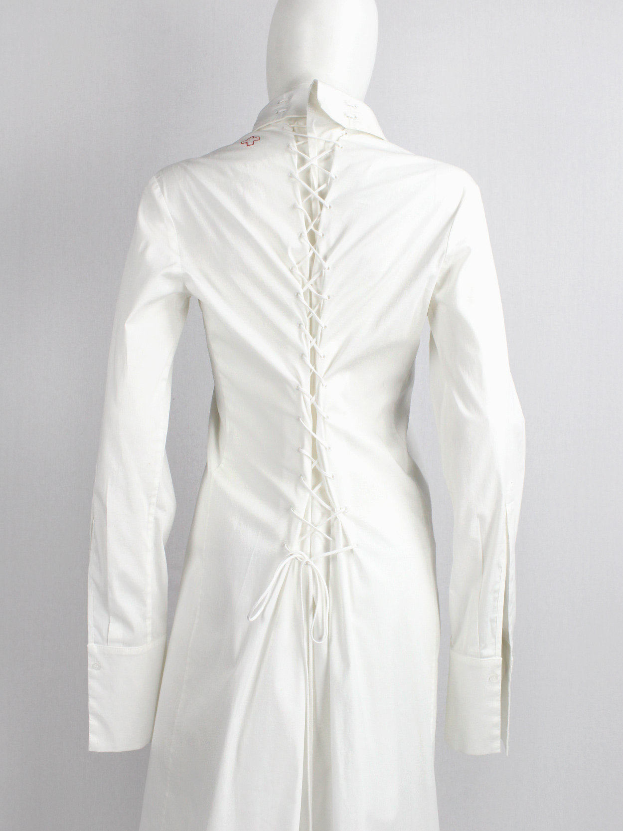 A F Vandevorst white maxi shirtdress with backlacing inspired by a straitjacket spring 1999 (7)