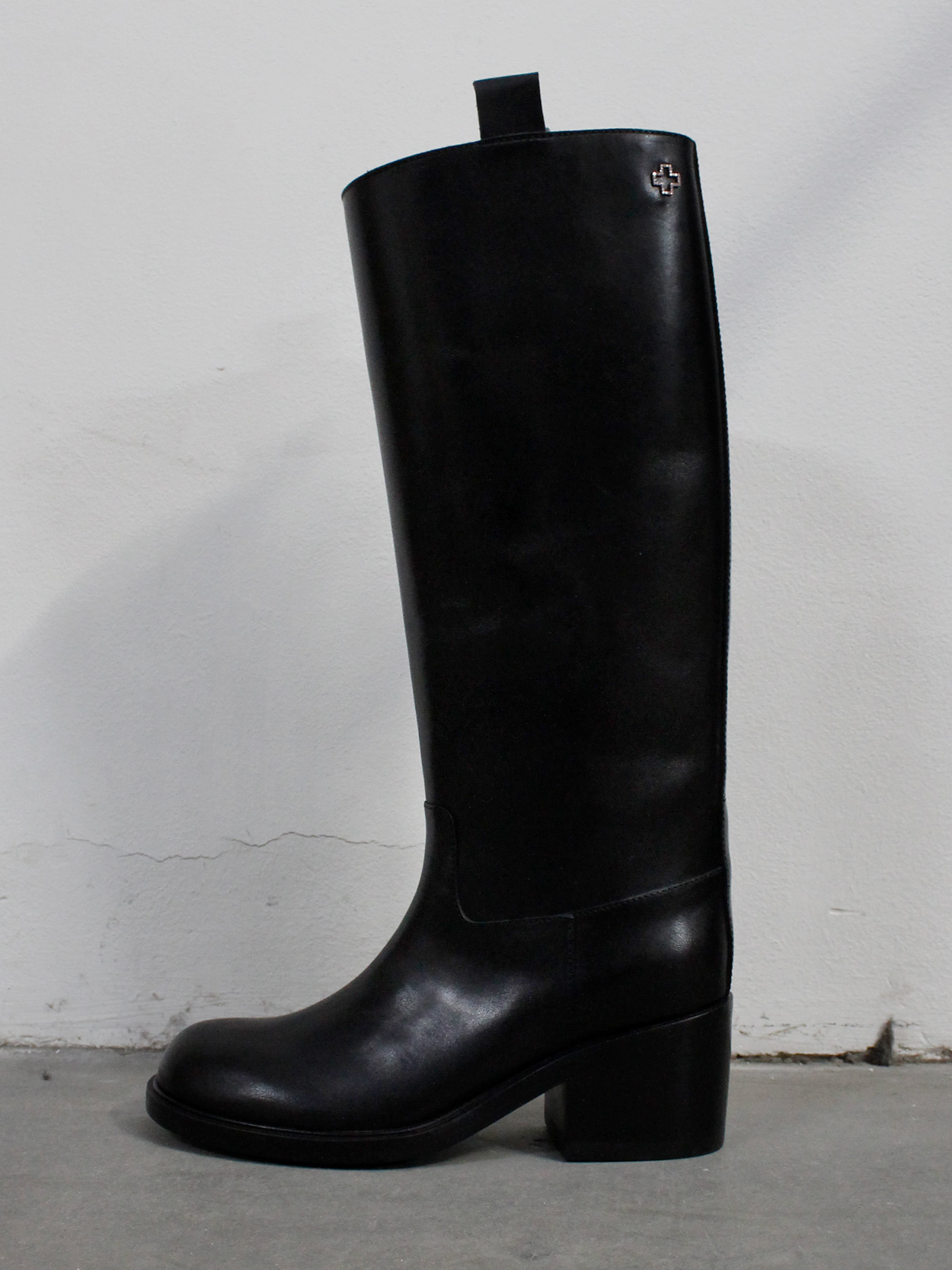 A.F. Vandevorst Black Beauty classic riding boots with pink diamond ...