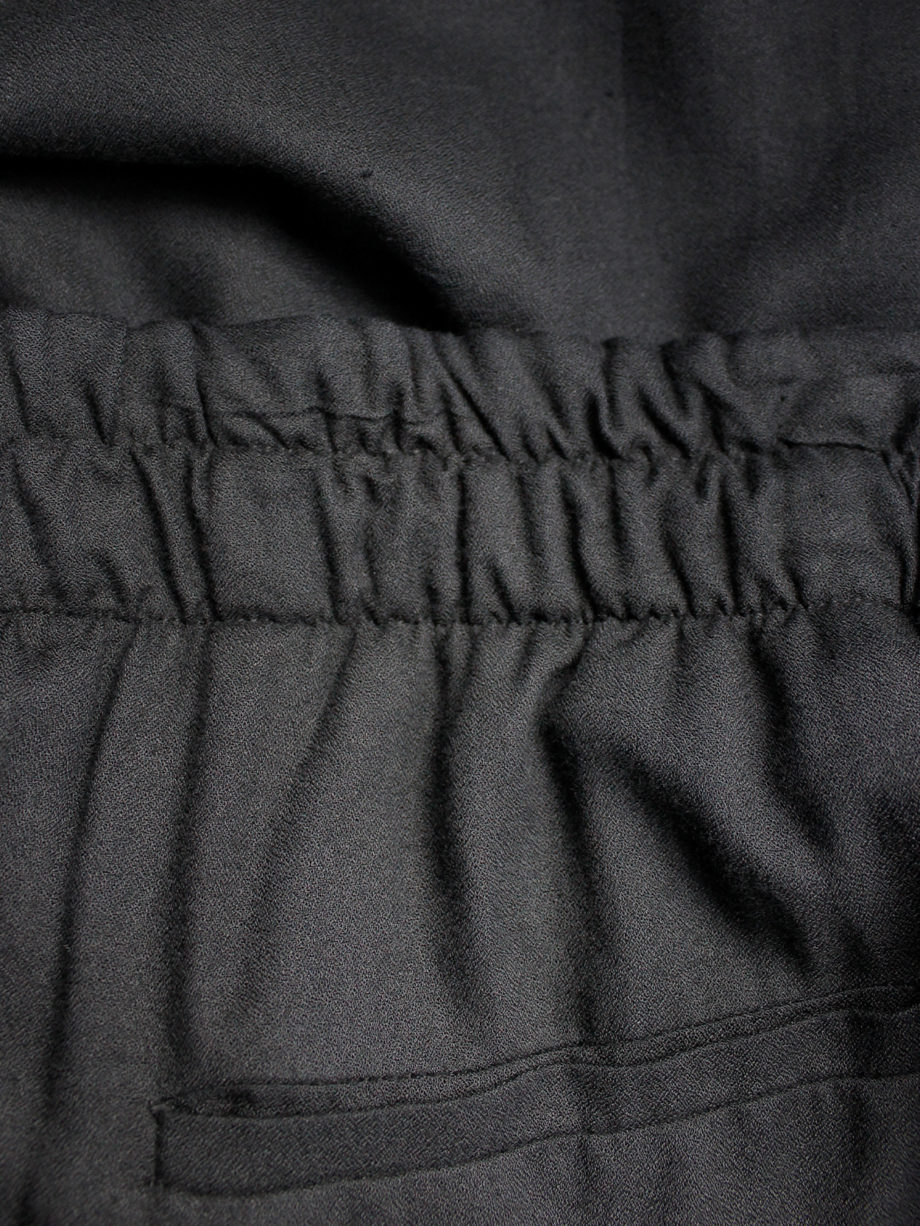 Ann Demeulemeester black midi-skirt with belt strap and paperbag waist spring 2003 (5)