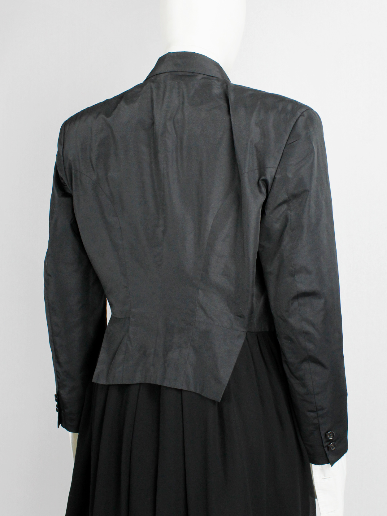 Comme des Garçons black tailcoat with attached inner waistcoat AD 1988 (11)