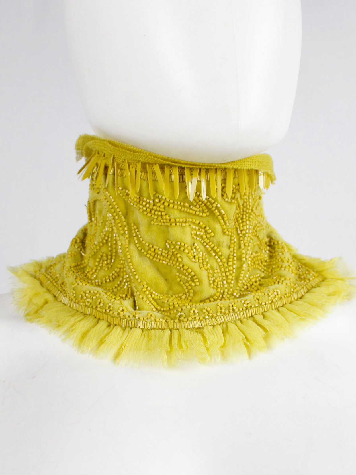 Dries Van Noten yellow beaded Edwardian collar with droplet sequins spring 2017 (8)