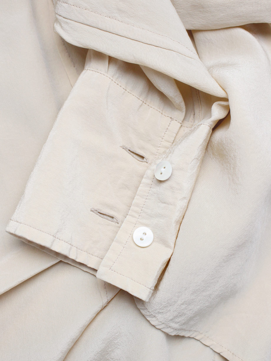 Maison Martin Margiela beige shirt that fully buttons up to the back fall 2010 (14)