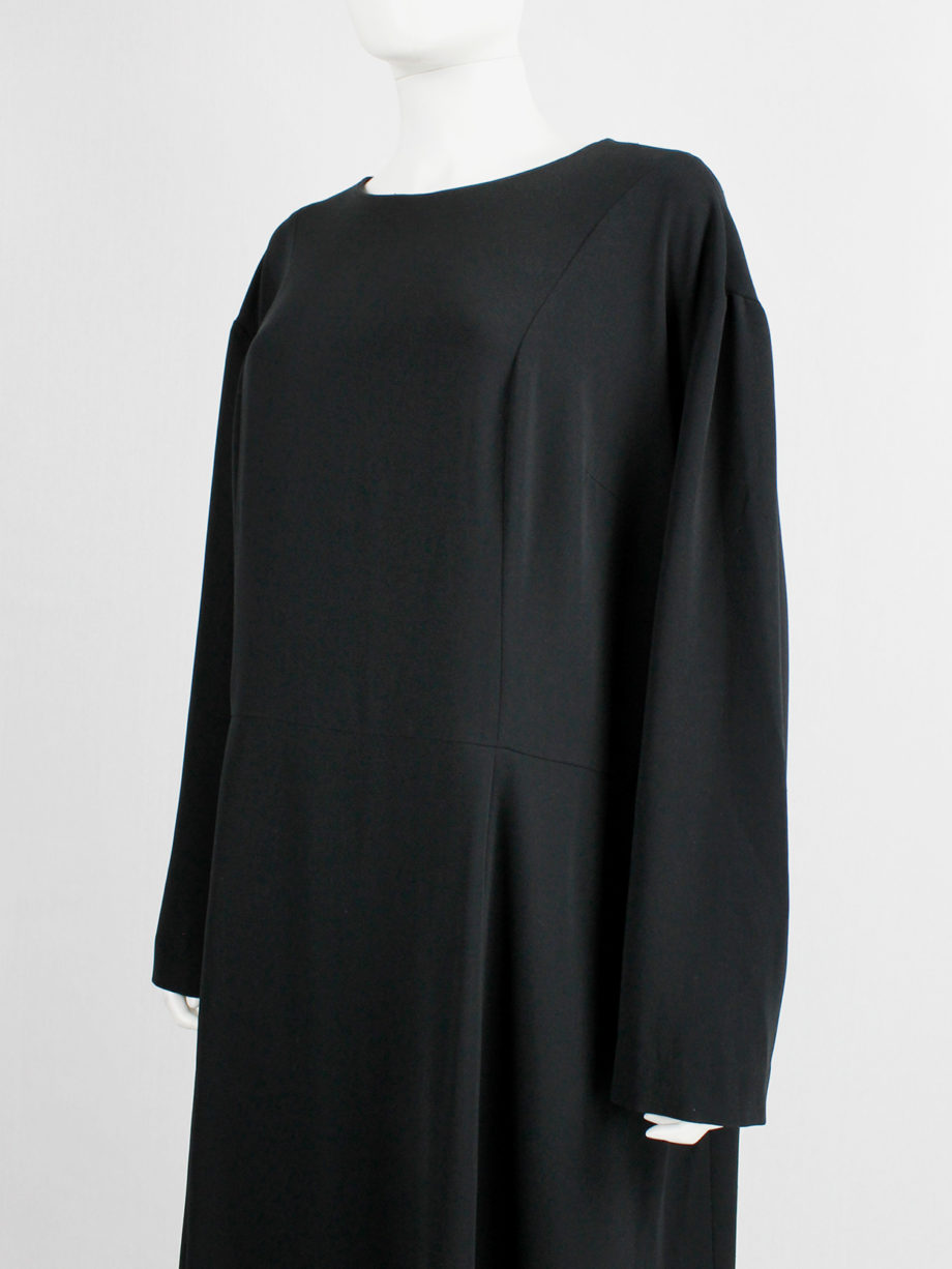 Maison Martin Margiela black extremely oversized dress in a size 64 fall 2000 (16)