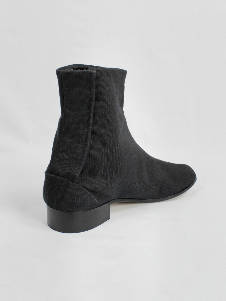 Maison Martin Margiela black tabi boots in woven fabric with low heel fall 1998 (3)