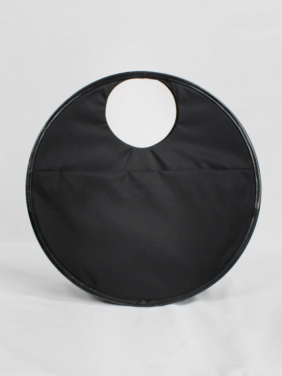 1990s YSACCS Pour Tous black circle shaped handbag (4)