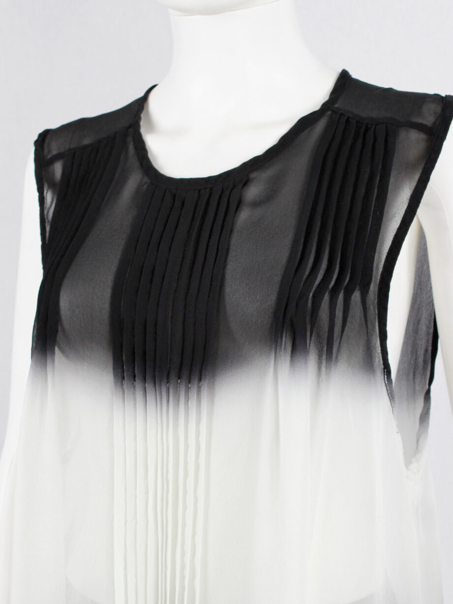 Ann Demeulemeester black and white ombre sheer top with pleated lines fall 2013 (14)