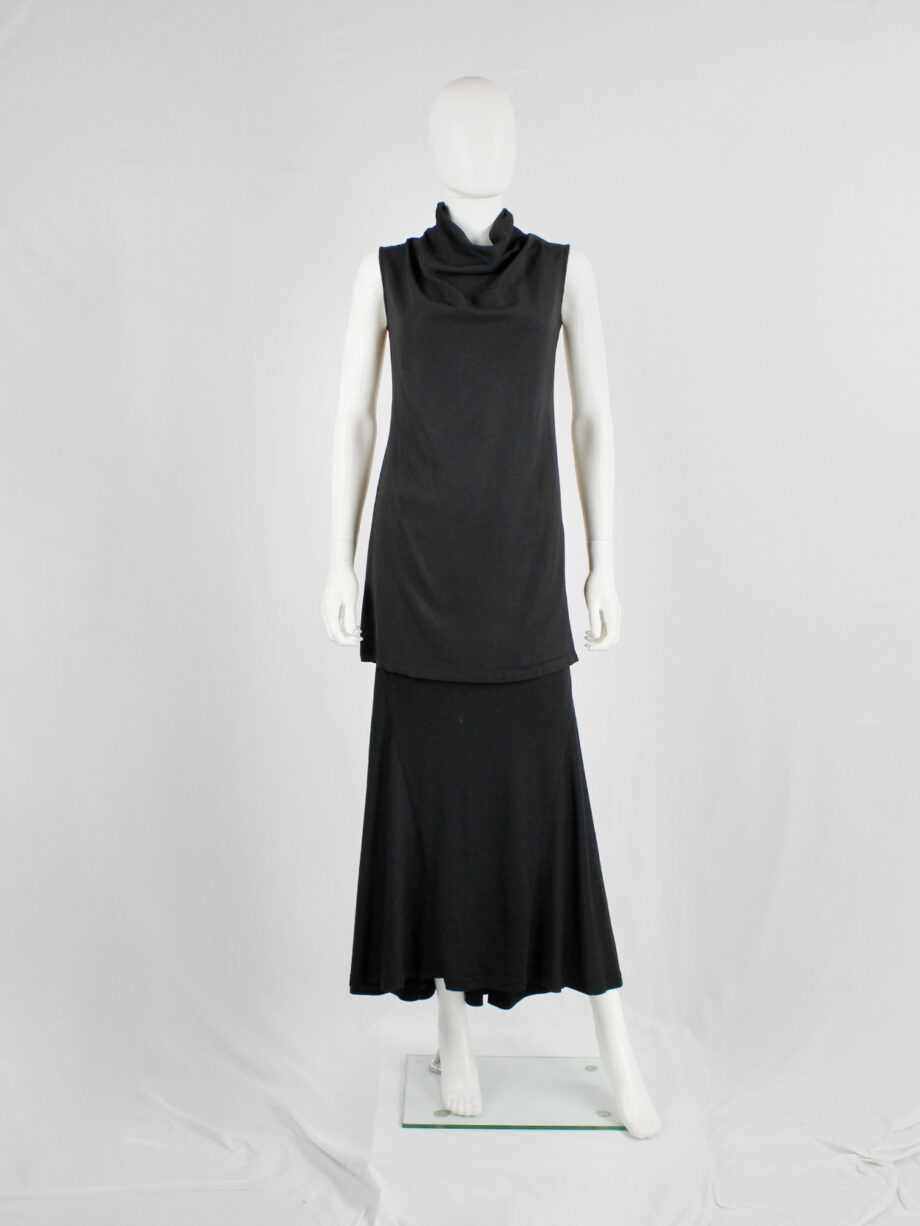 Ann Demeulemeester black tunic with standing cowl neck fall 1998 (8)