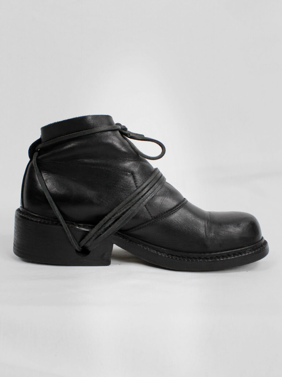 Dirk Bikkembergs black boots with flap and laces through the soles fall 1994 (19)