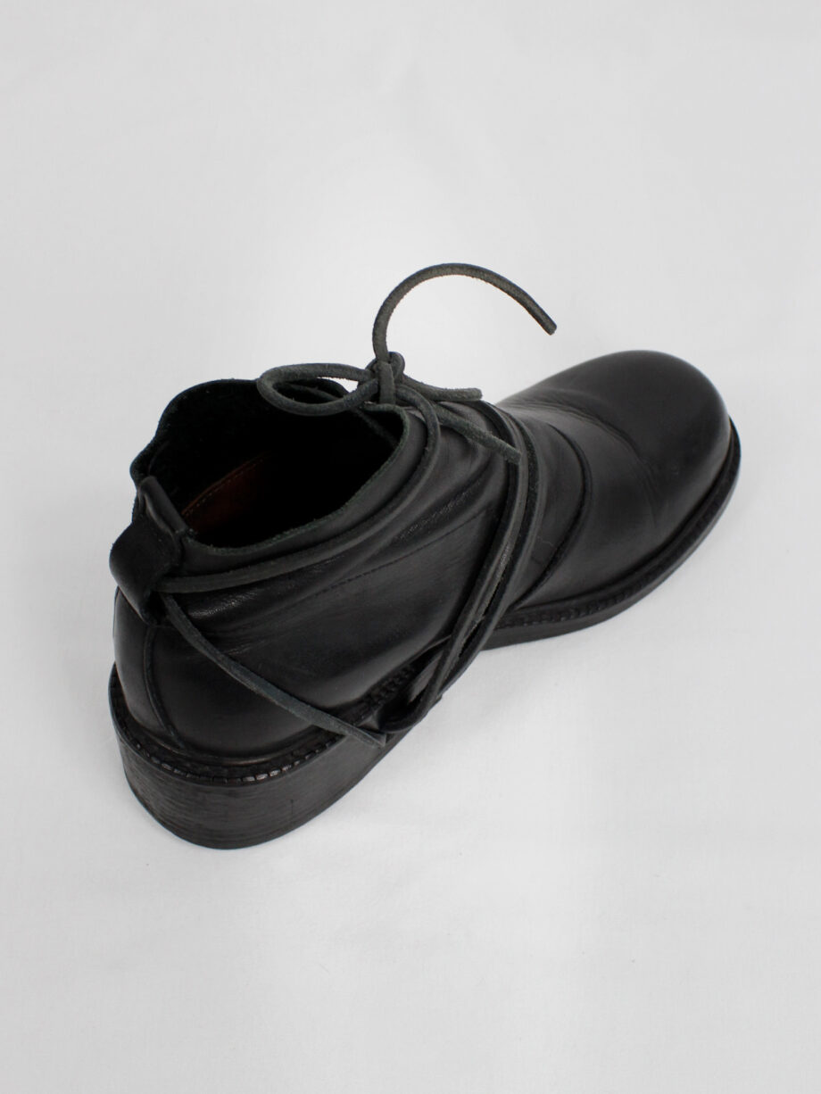 Dirk Bikkembergs black boots with flap and laces through the soles fall 1994 (7)