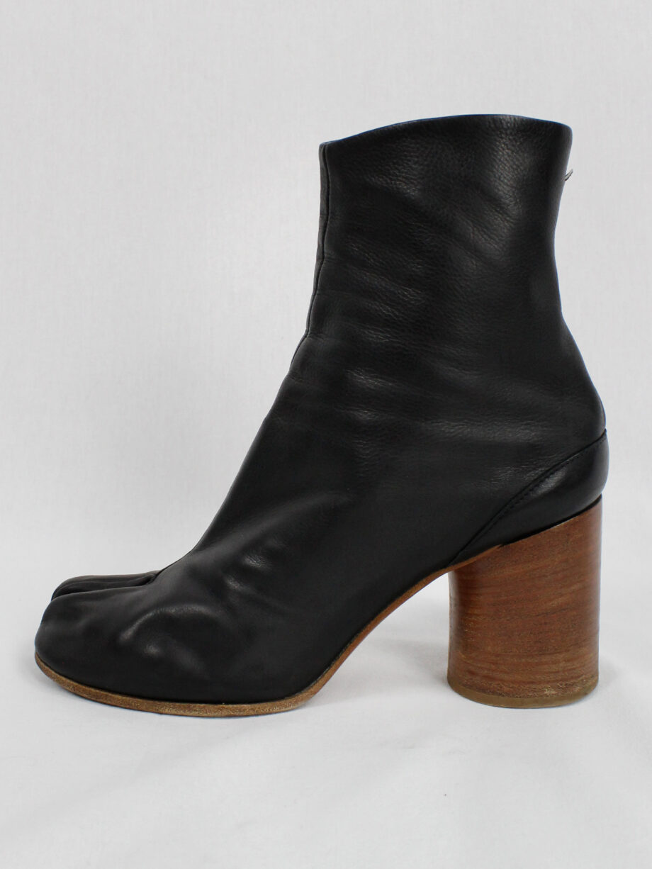vintage Maison Martin Margiela black tabi boots with wooden heel spring 2013 (23)