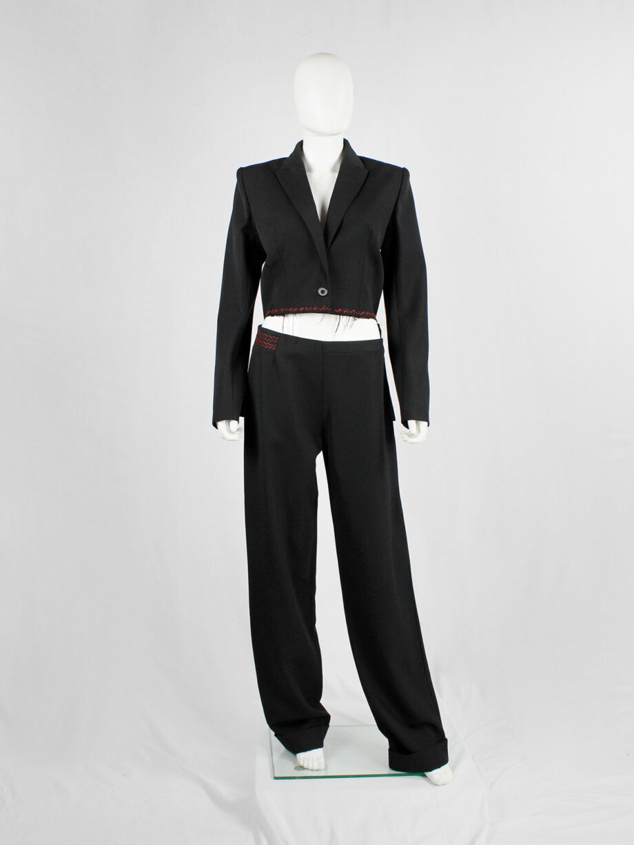 Jurgi Persoons black blazer deconstructed into a tailcoat with red stitches fall 1999 (11)