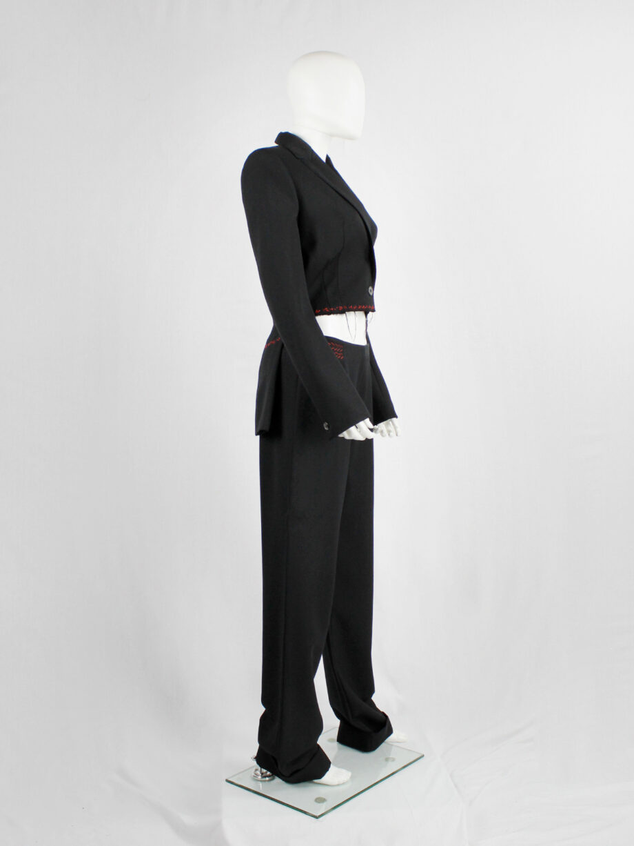 Jurgi Persoons black blazer deconstructed into a tailcoat with red stitches fall 1999 (12)