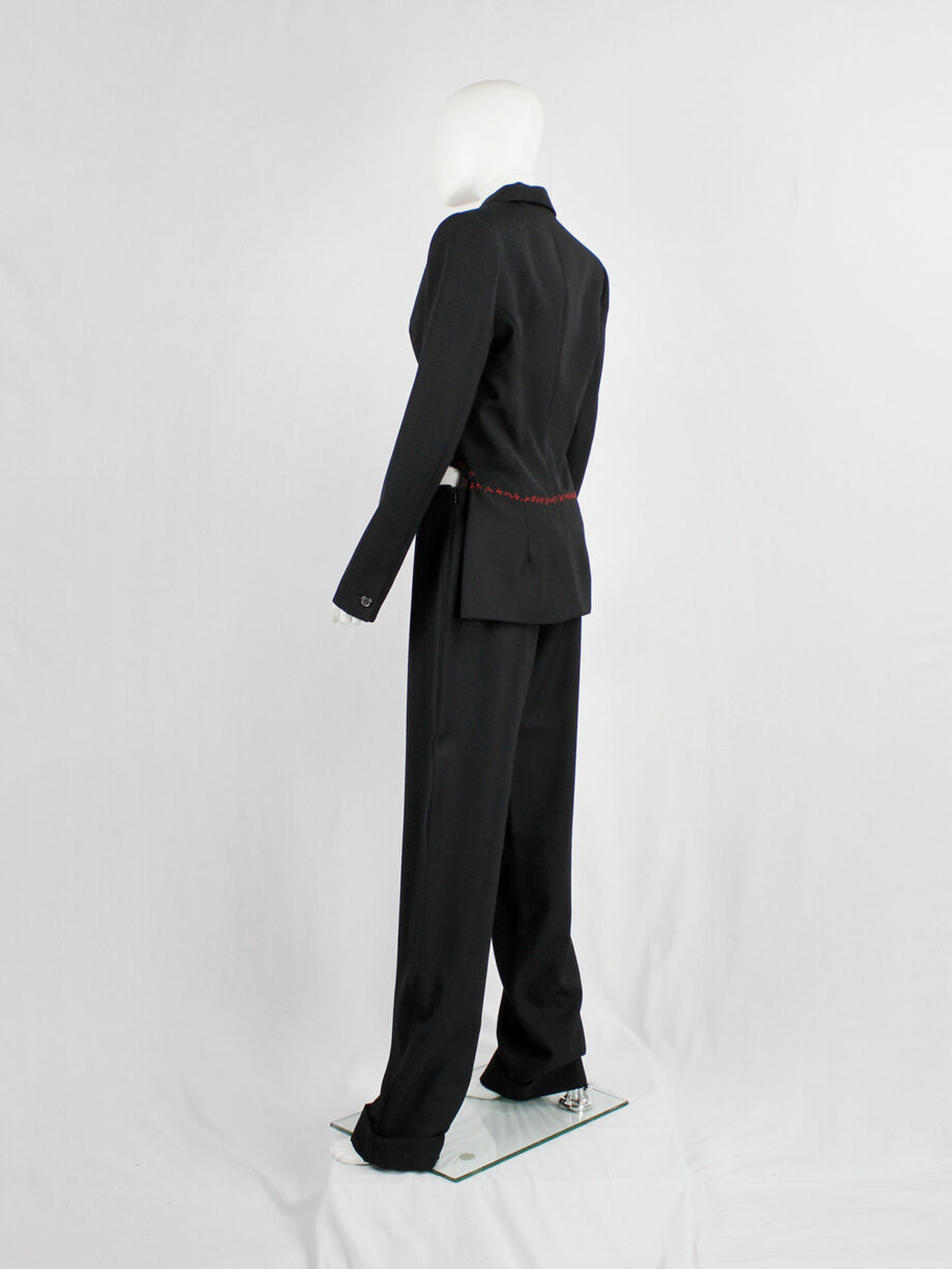 Jurgi Persoons black blazer deconstructed into a tailcoat with red stitches fall 1999 (18)