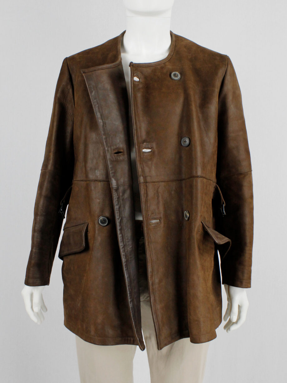 Lieve Van Gorp brown double breasted leather coat in thick leather 1993 1995 vaniitas (8)