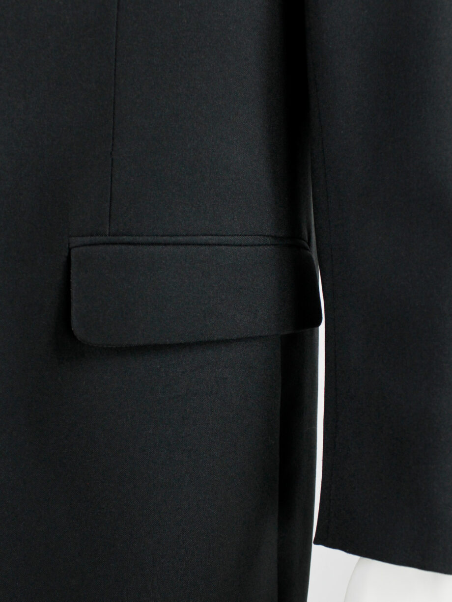 Maison Martin Margiela 10 classic black blazer with trompe-l’oeil button closure spring 1999 (12)