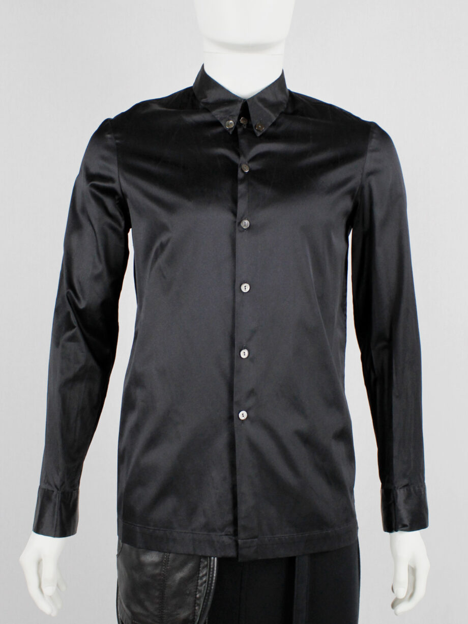 vaniitas Lieve Van Gorp black shirt with buttons along the back of the sleeves fall 1998 (2)
