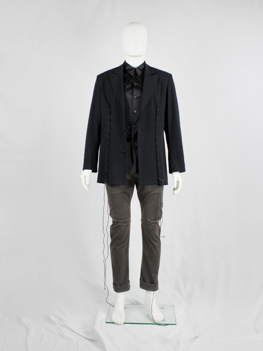 vaniitas Lieve Van Gorp black tailored blazer with two laced up front slits spring 2000 (11)