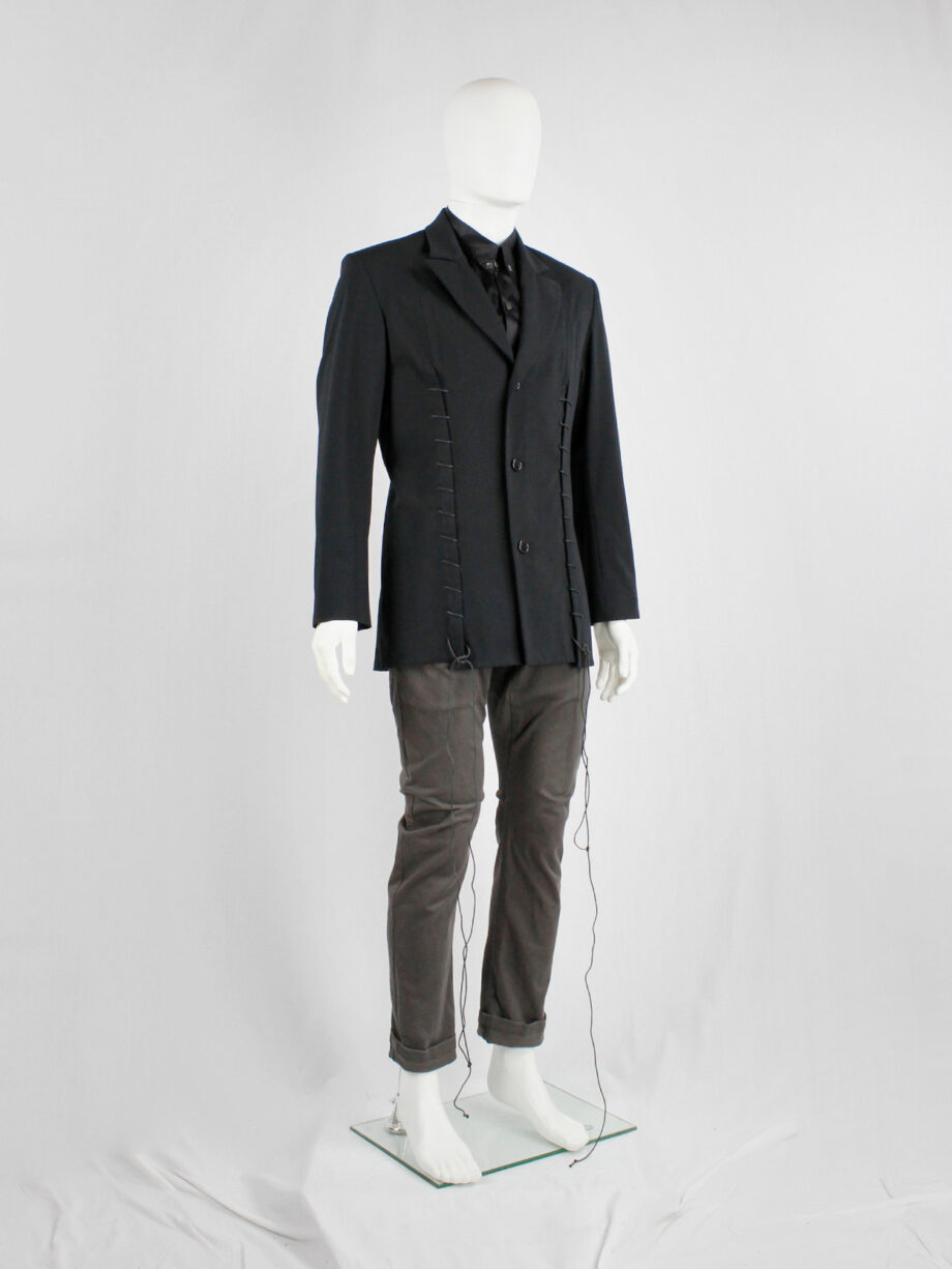 vaniitas Lieve Van Gorp black tailored blazer with two laced up front slits spring 2000 (19)