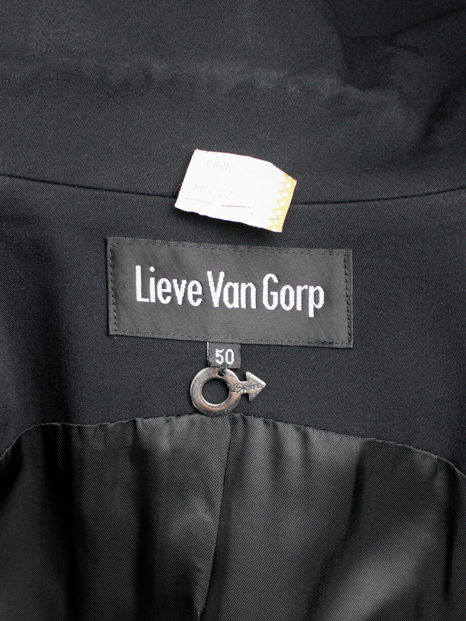 vaniitas Lieve Van Gorp black tailored blazer with two laced up front slits spring 2000 (6)