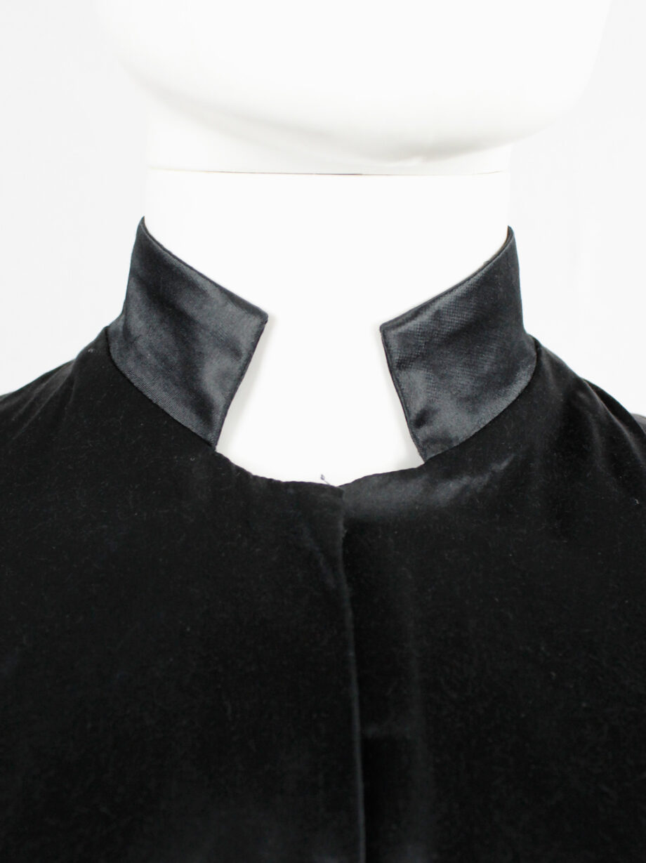 A.F. Vandevorst black sleeveless vest with corset boning in the back fall 1999 (12)