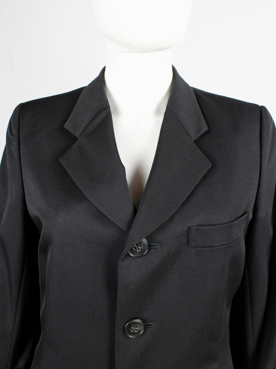 Comme des Garcons black blazer with scrunched lining coming out of the sleeves 1992 (11)