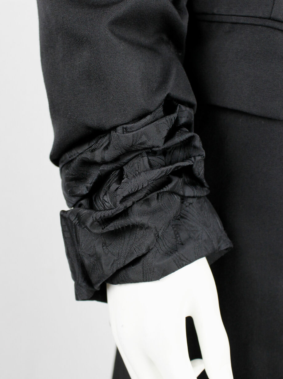 Comme des Garcons black blazer with scrunched lining coming out of the sleeves 1992 (12)