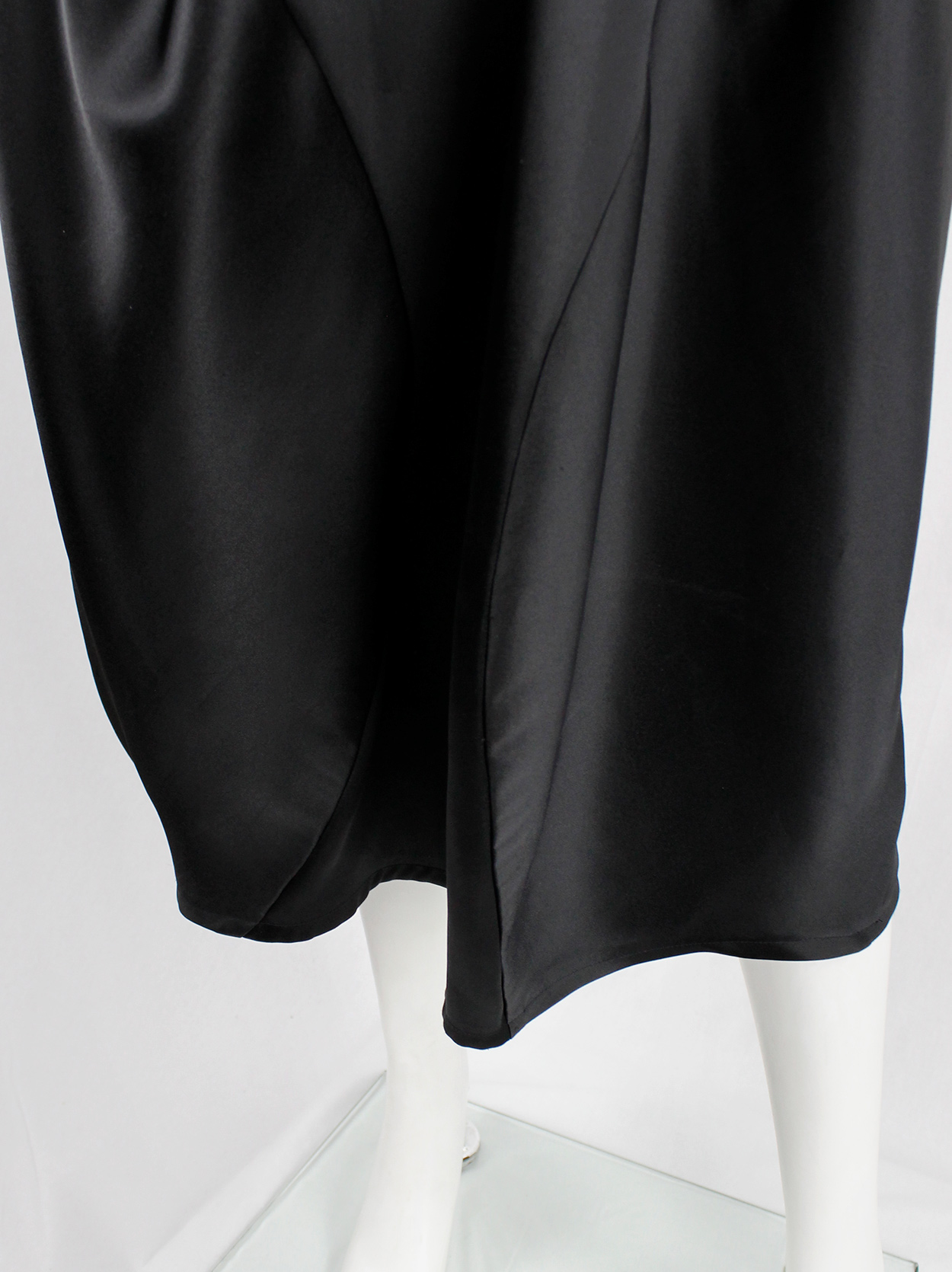 Comme des Garçons tricot black maxi skirt with bubble-shaped volume ...