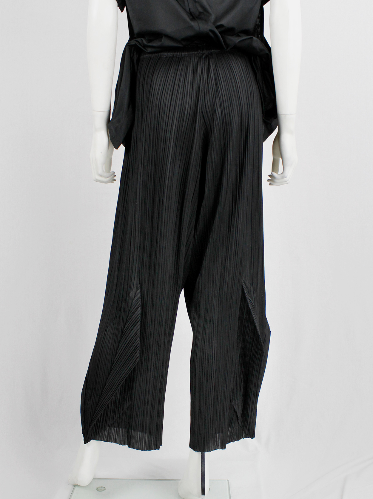 Issey Miyake Pleats Please black wide trousers with 3D triangles at the ...