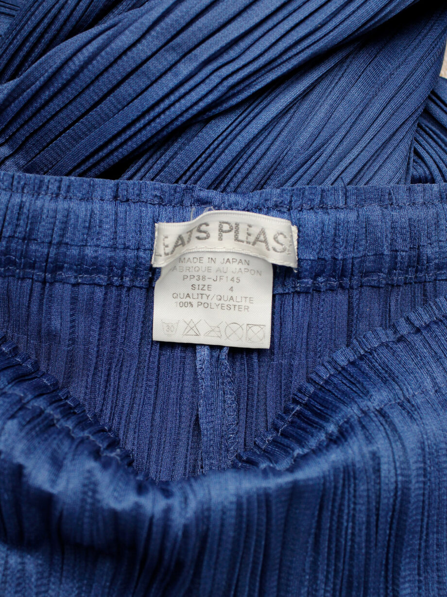 Issey Miyake Pleats Please bright blue trousers and cardigan with fine pleating (11)