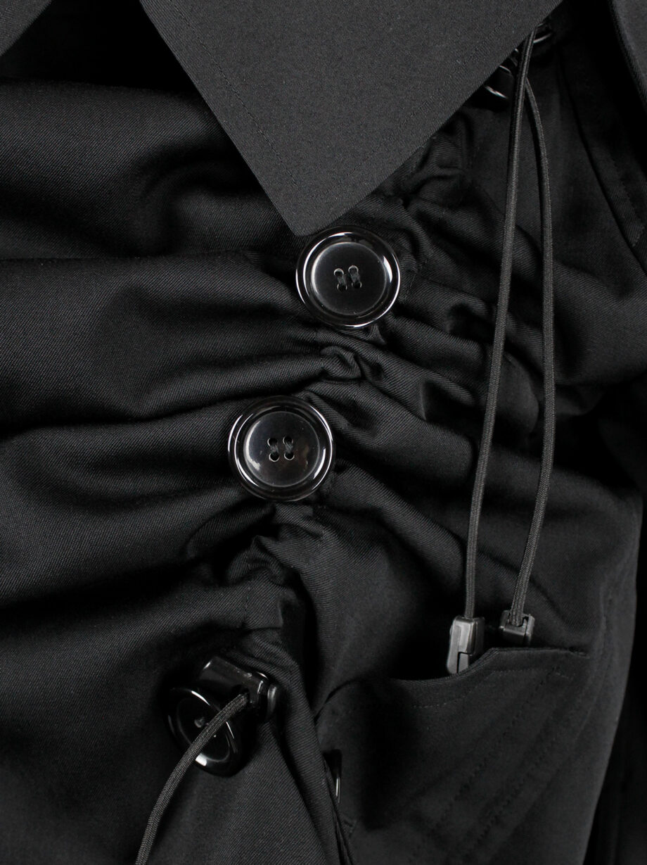 Junya Watanabe black scrunched drawstring jacket with oversized collar fall 2005 (15)