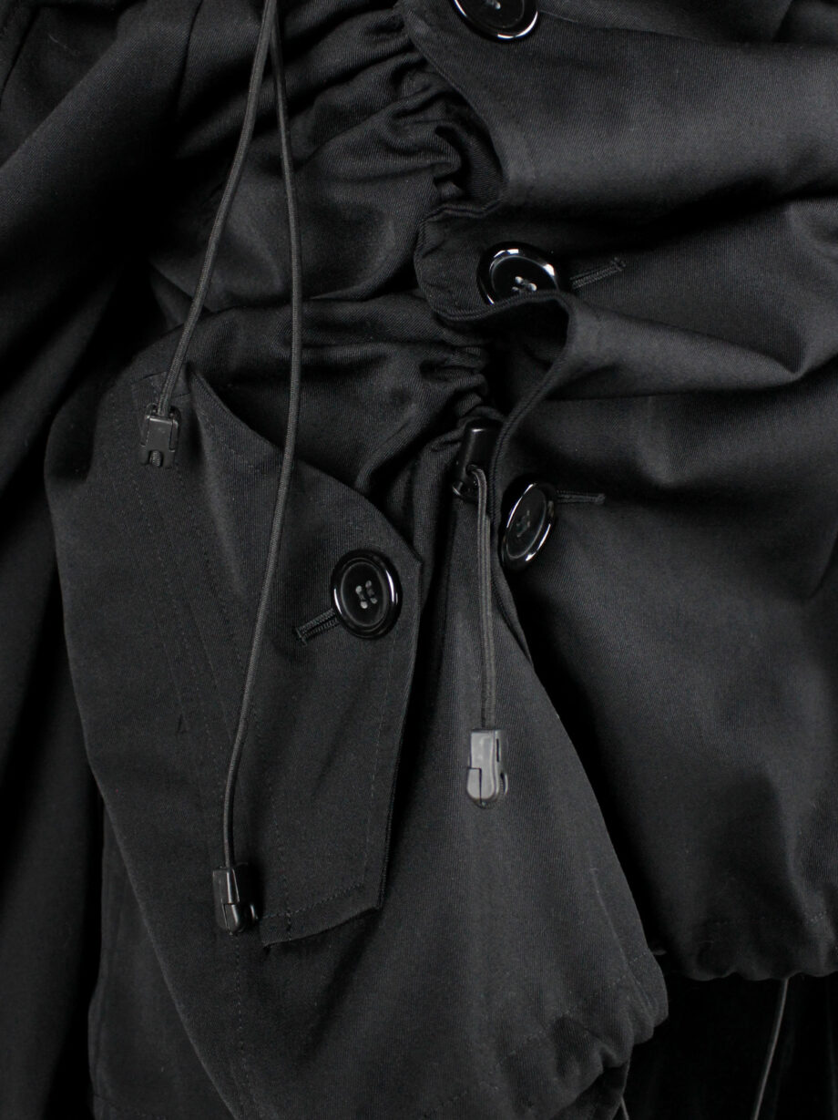 Junya Watanabe black scrunched drawstring jacket with oversized collar fall 2005 (16)