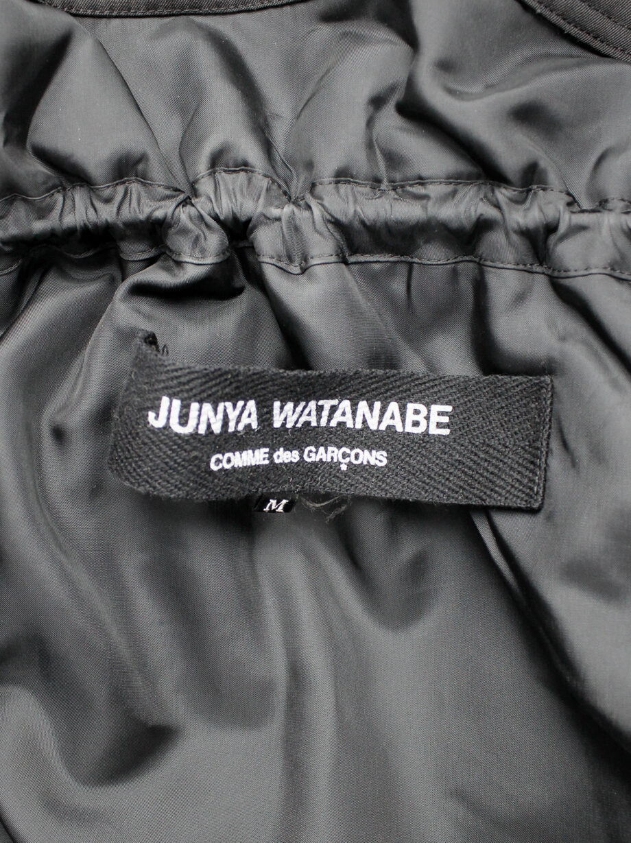 Junya Watanabe black scrunched drawstring jacket with oversized collar fall 2005 (4)