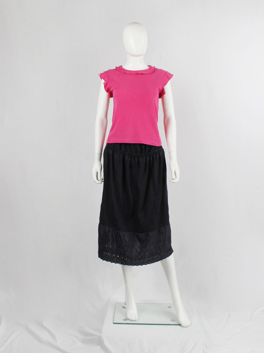 Maison Martin Margiela reproduction of a 1993 pink top with shoulder snap buttons spring 1999 (3)