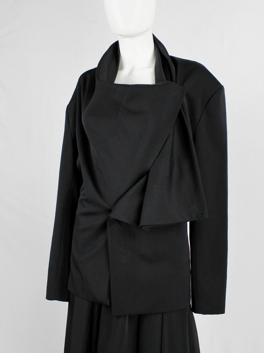 Yohji Yamamoto black asymmetric jacket with double folded draped front panels 1980s (13)