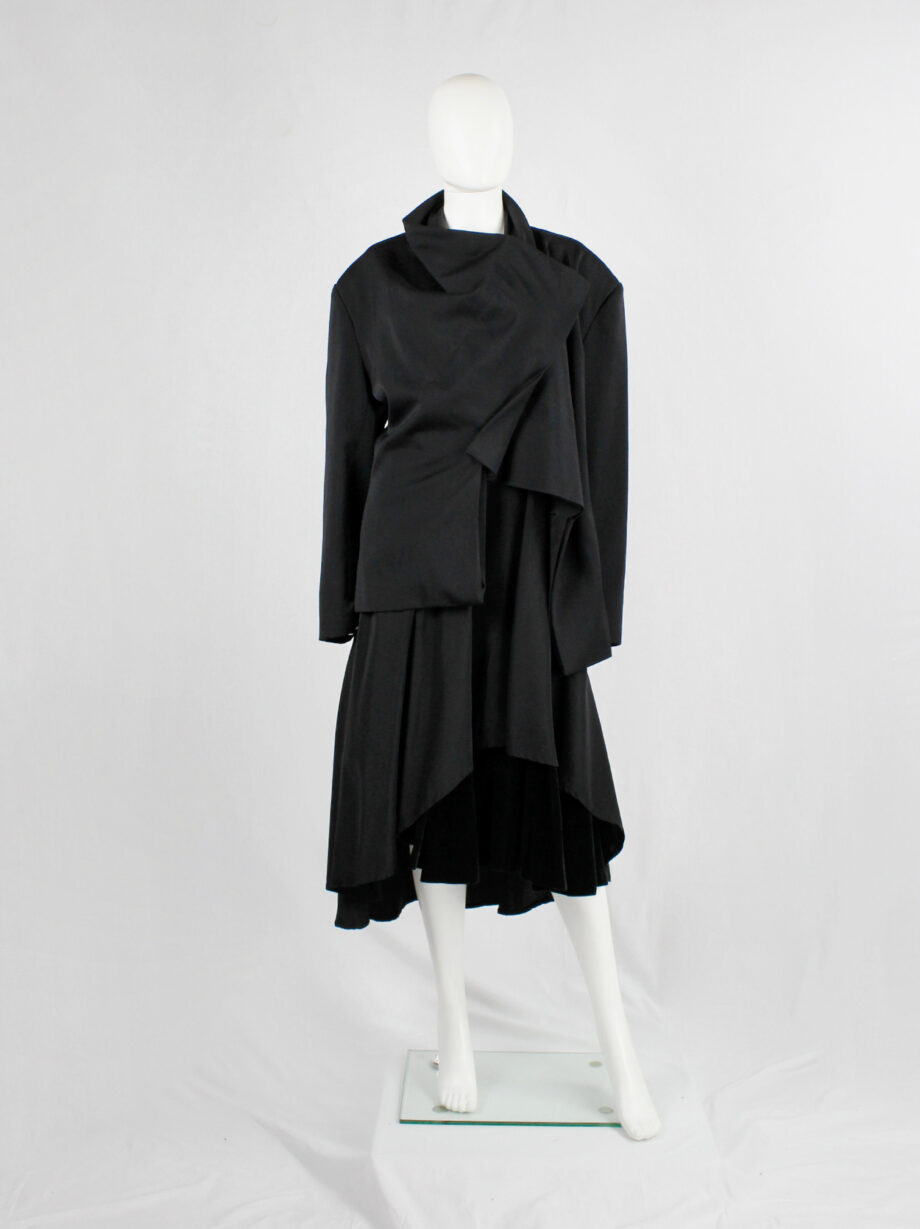 Yohji Yamamoto black asymmetric jacket with double folded draped front panels 1980s (3)