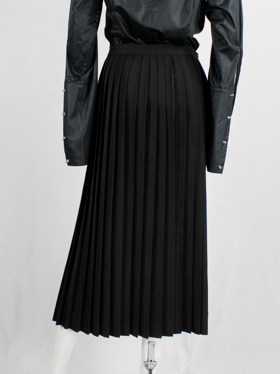 Ys Yohji Yamamoto black maxi dress with sharp accordeon pleats (2)