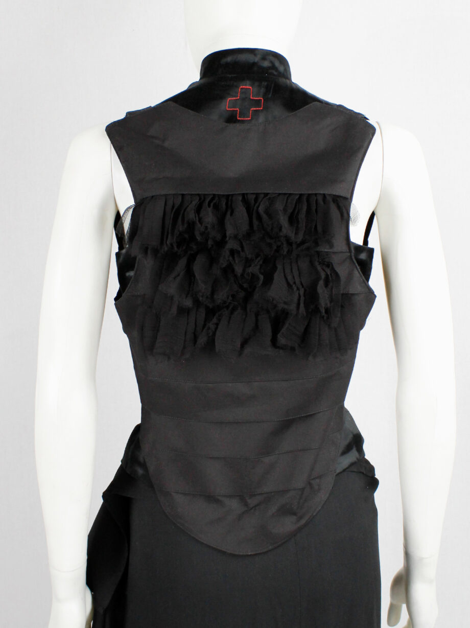 af Vandevorst black panneled back harness with rows of ruffles fall 2002 (13)