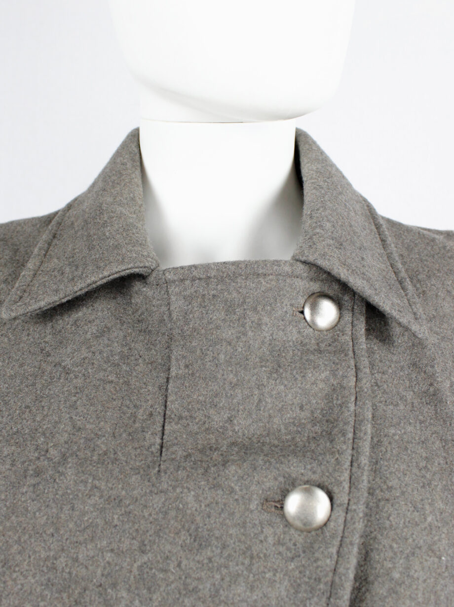 af Vandevorst brown military coat with silver buttons and detachable sleeves fall 1999 (3)