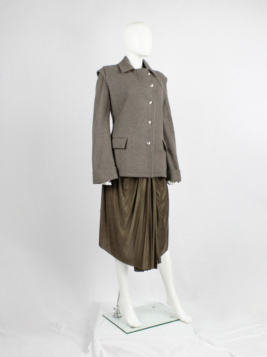af Vandevorst brown military coat with silver buttons and detachable sleeves fall 1999 (6)