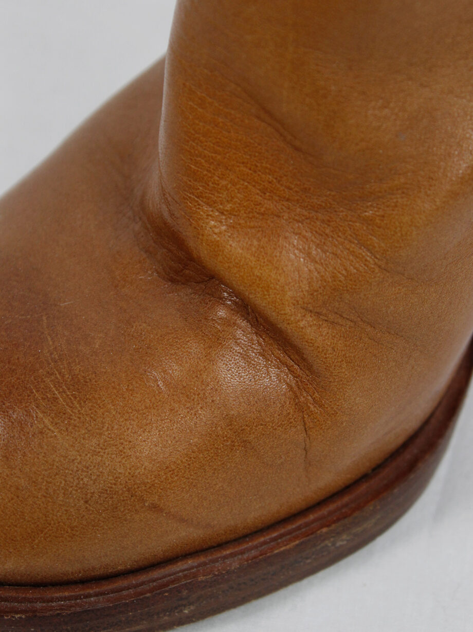 af Vandevorst tall cognac boots with leather horseriding straps fall 2011 (19)