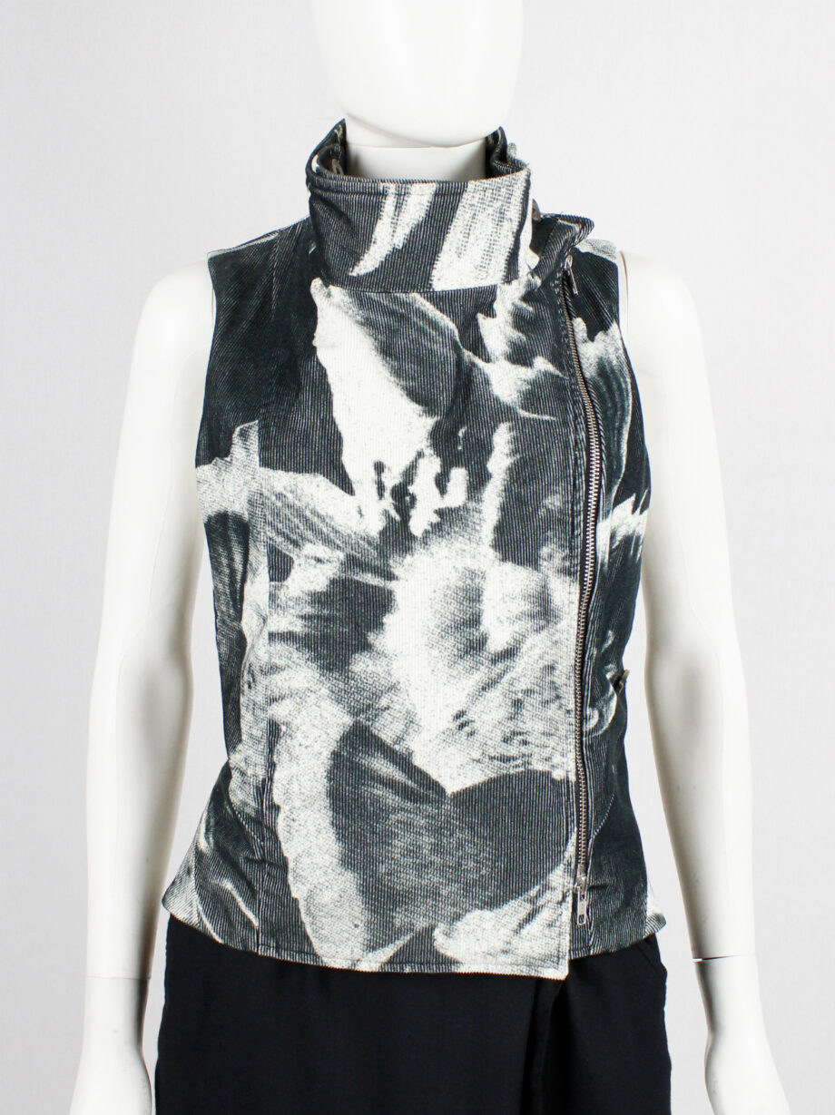 Ann Demeulemeester black and white bird print vest with standing neckline spring 2010 (13)