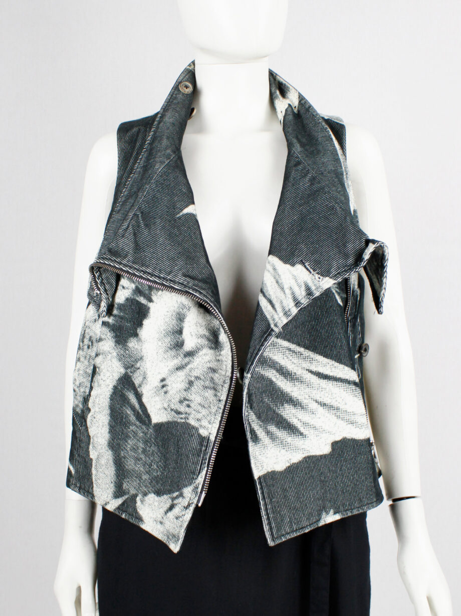 Ann Demeulemeester black and white bird print vest with standing neckline spring 2010 (6)