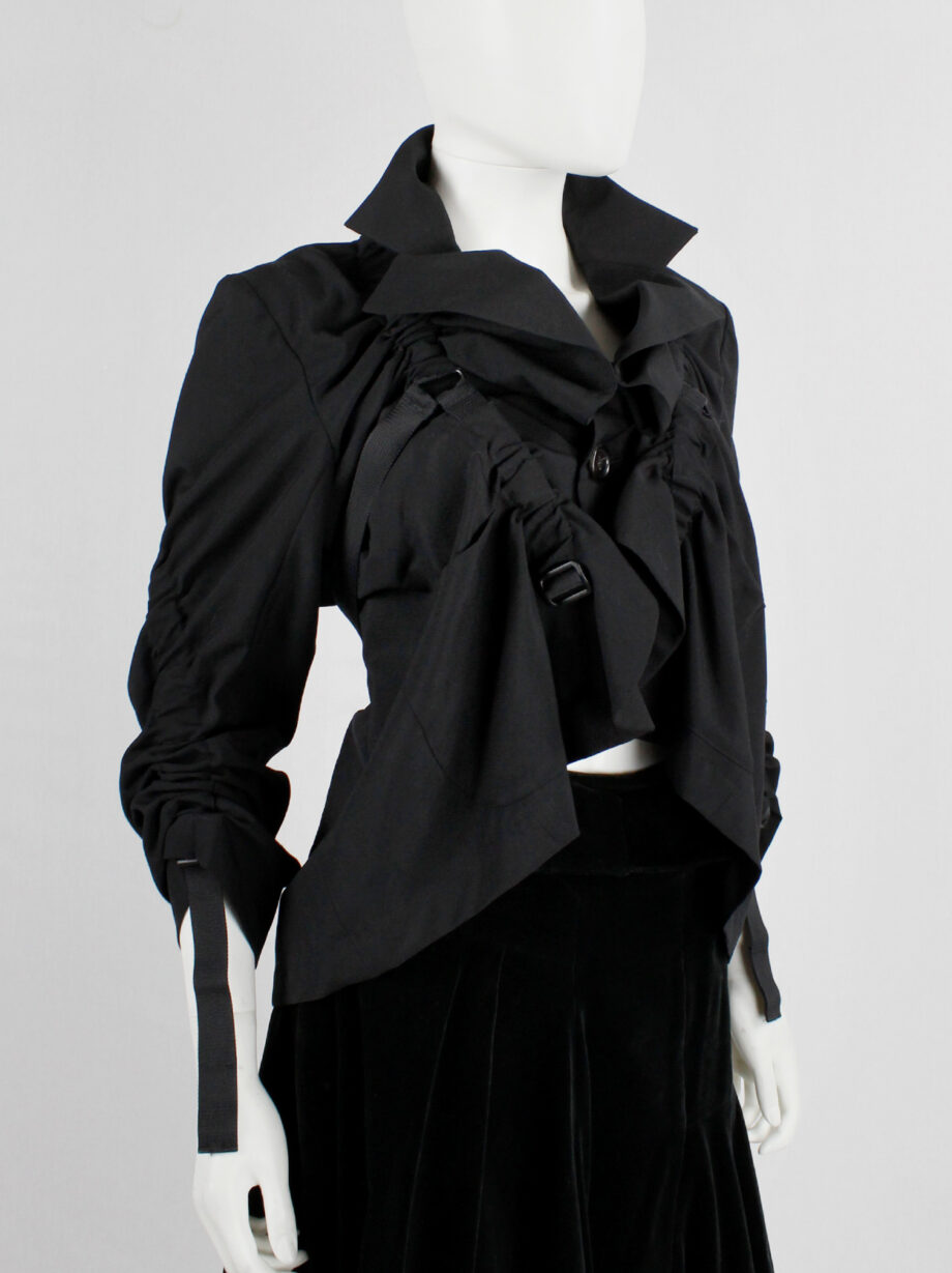 Junya Watanabe black parachute jacket with harness straps and open back spring 2003 (13)
