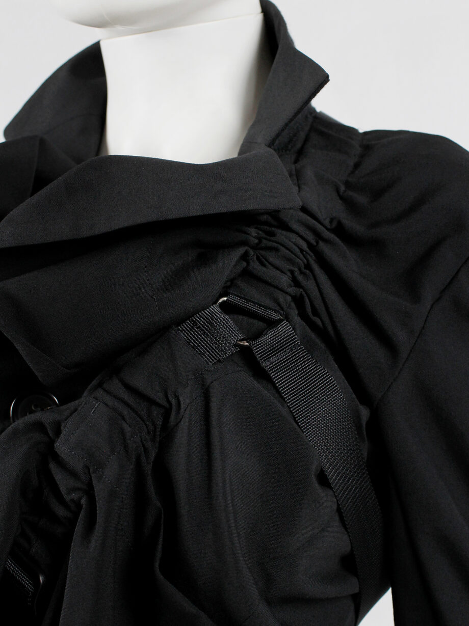 Junya Watanabe black parachute jacket with harness straps and open back spring 2003 (9)