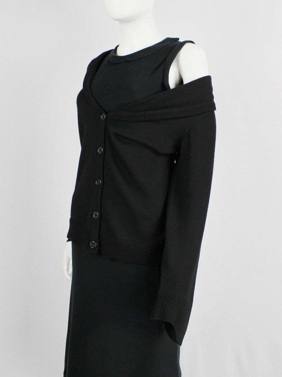 Maison Martin Margiela black stretched out cardigan falling off the shoulder fall 2006 (12)