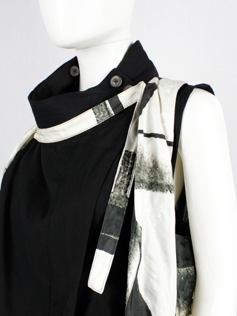 Ann Demeulemeester black and beige asymmetric waistcoat with detachable strap spring 2011 (3)